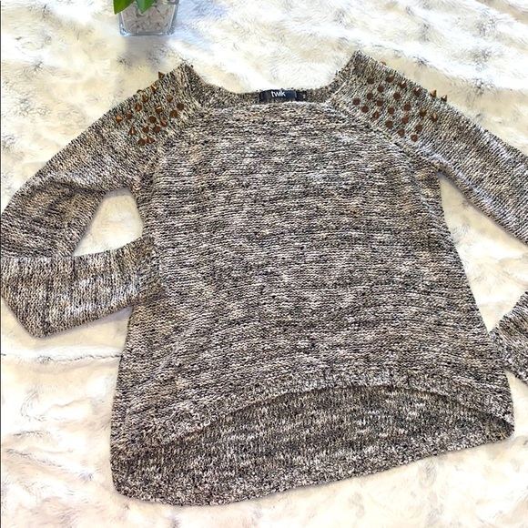 Shiny black & white sweater - Picture 7 of 10